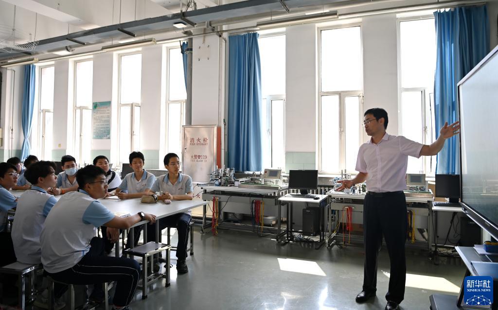 游戏官方下载